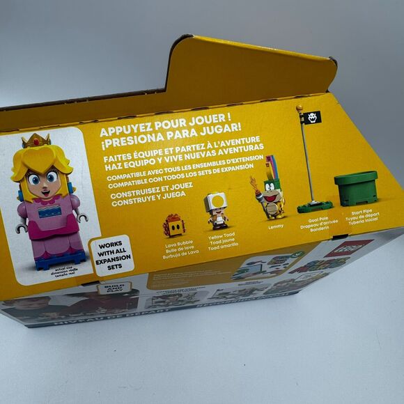 LEGO® Super Mario Adventures with Princess Peach Starter Course 71403 354 Pieces - Picture 6 of 6